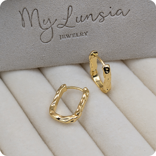 14k Gold plated twist oorbellen