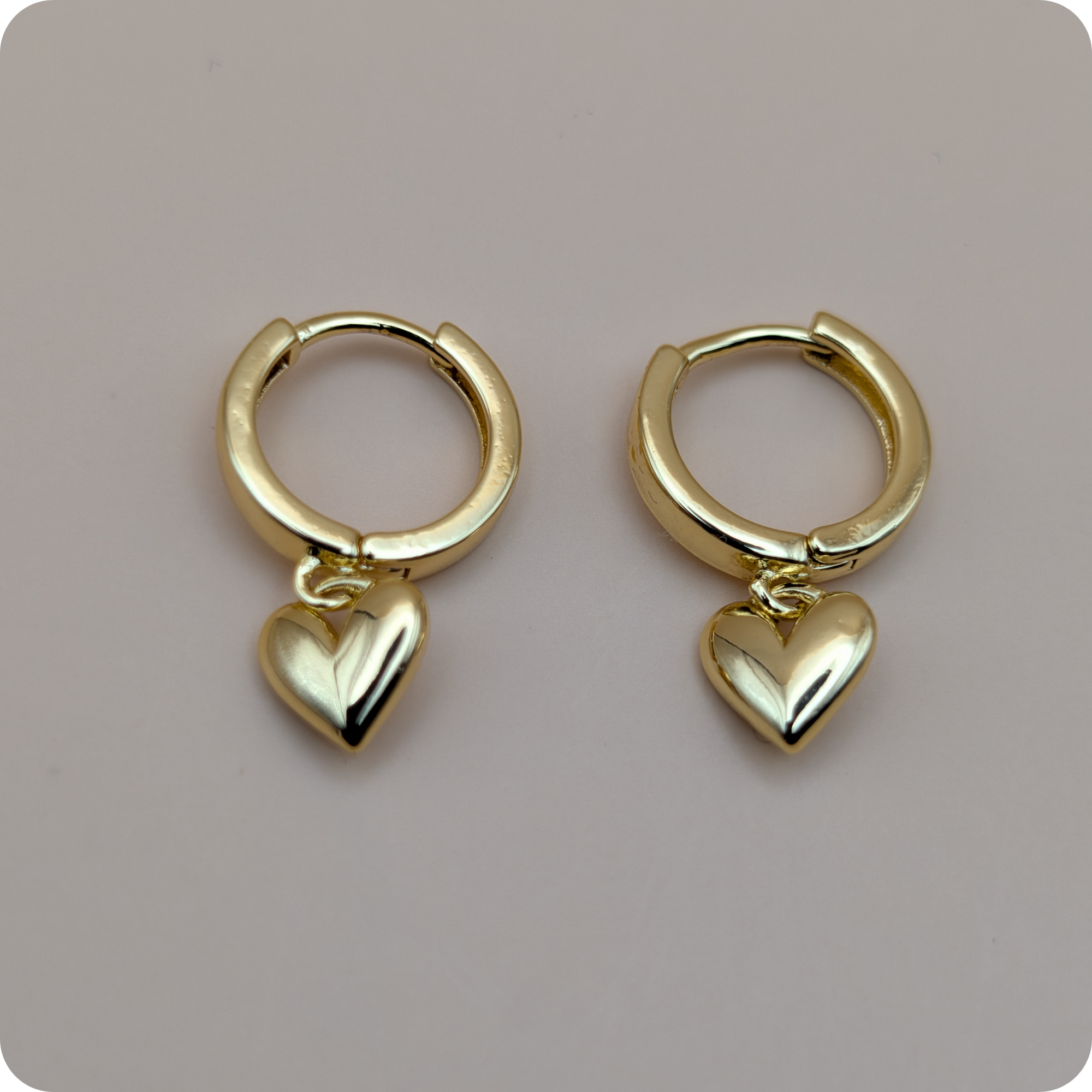 Boucles d'oreilles cœur plaquées or 14 carats