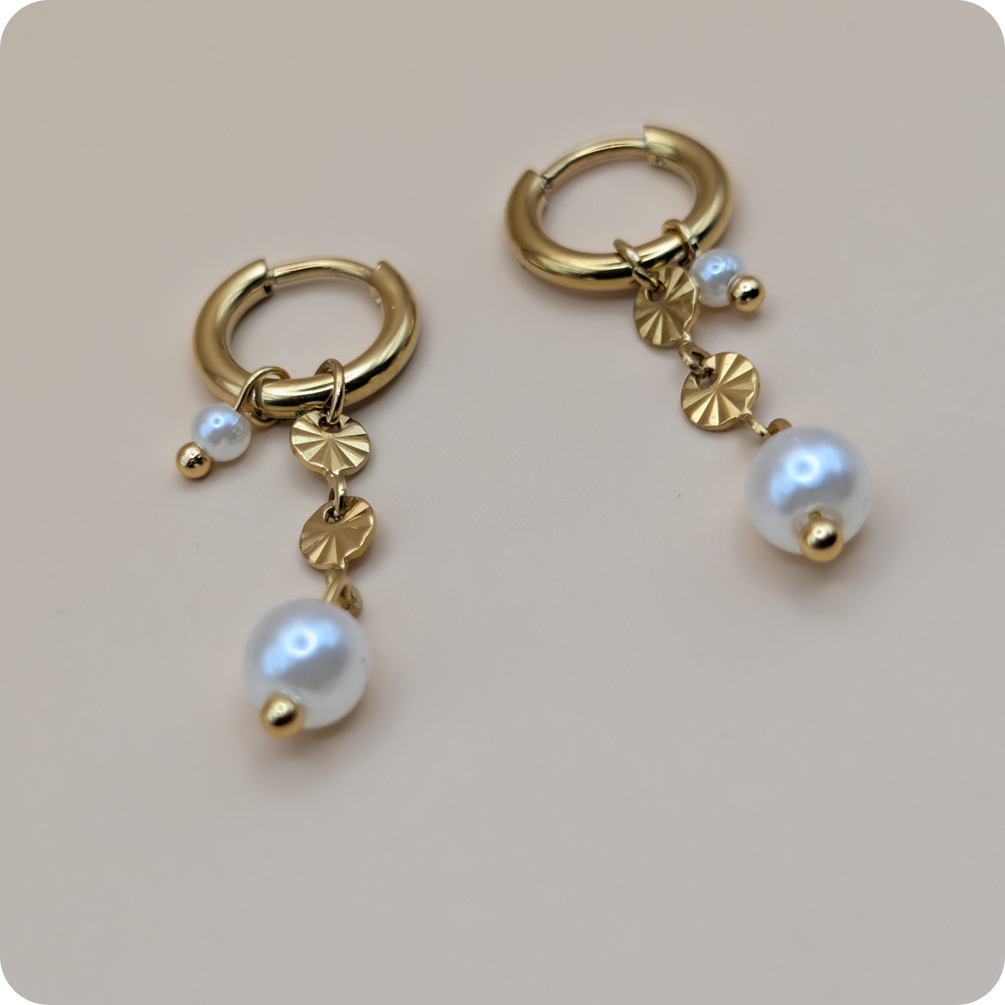 14k Gold plated parel oorbellen