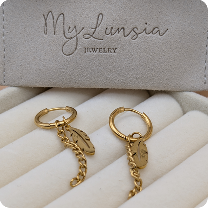 Boucles d'oreilles plumes plaquées or 14 carats