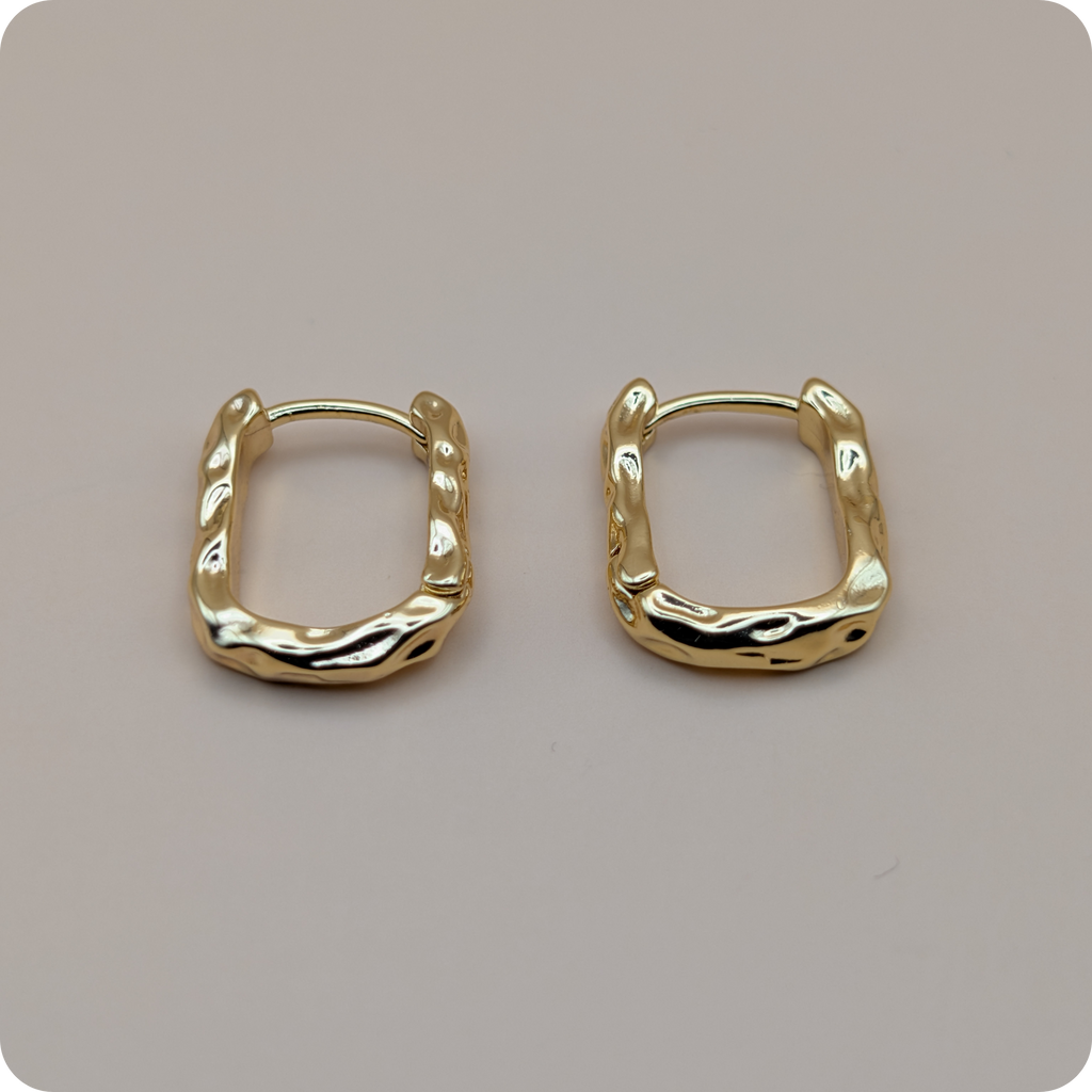Boucles d'oreilles torsadées plaquées or 14 carats