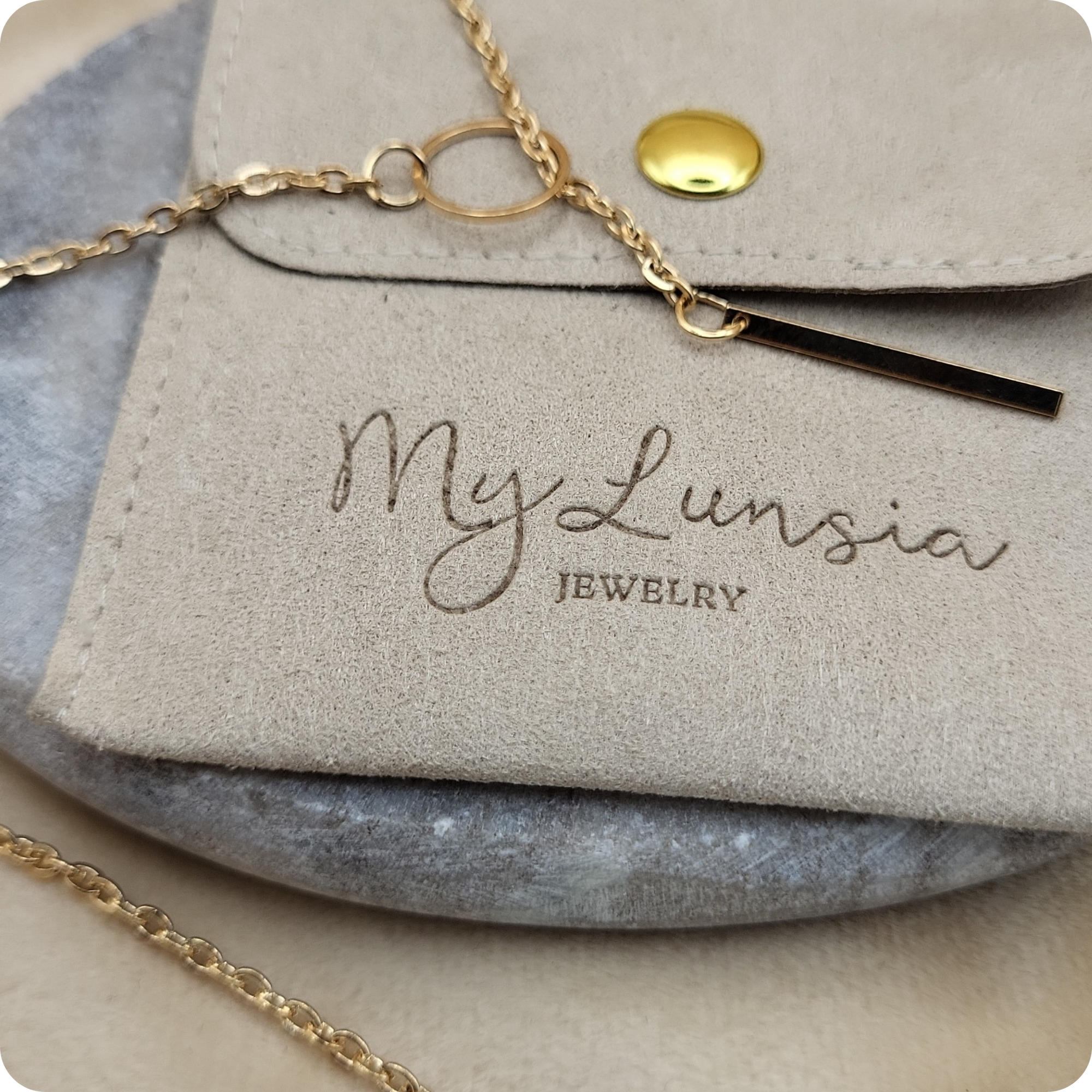 14k Gold plated chain circle & bar