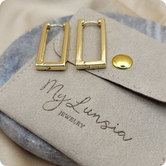 Gold plated rectangular earrings