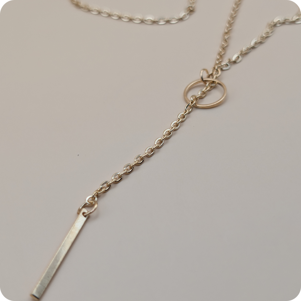 Chaîne plaquée or 14 carats avec cercle et barre