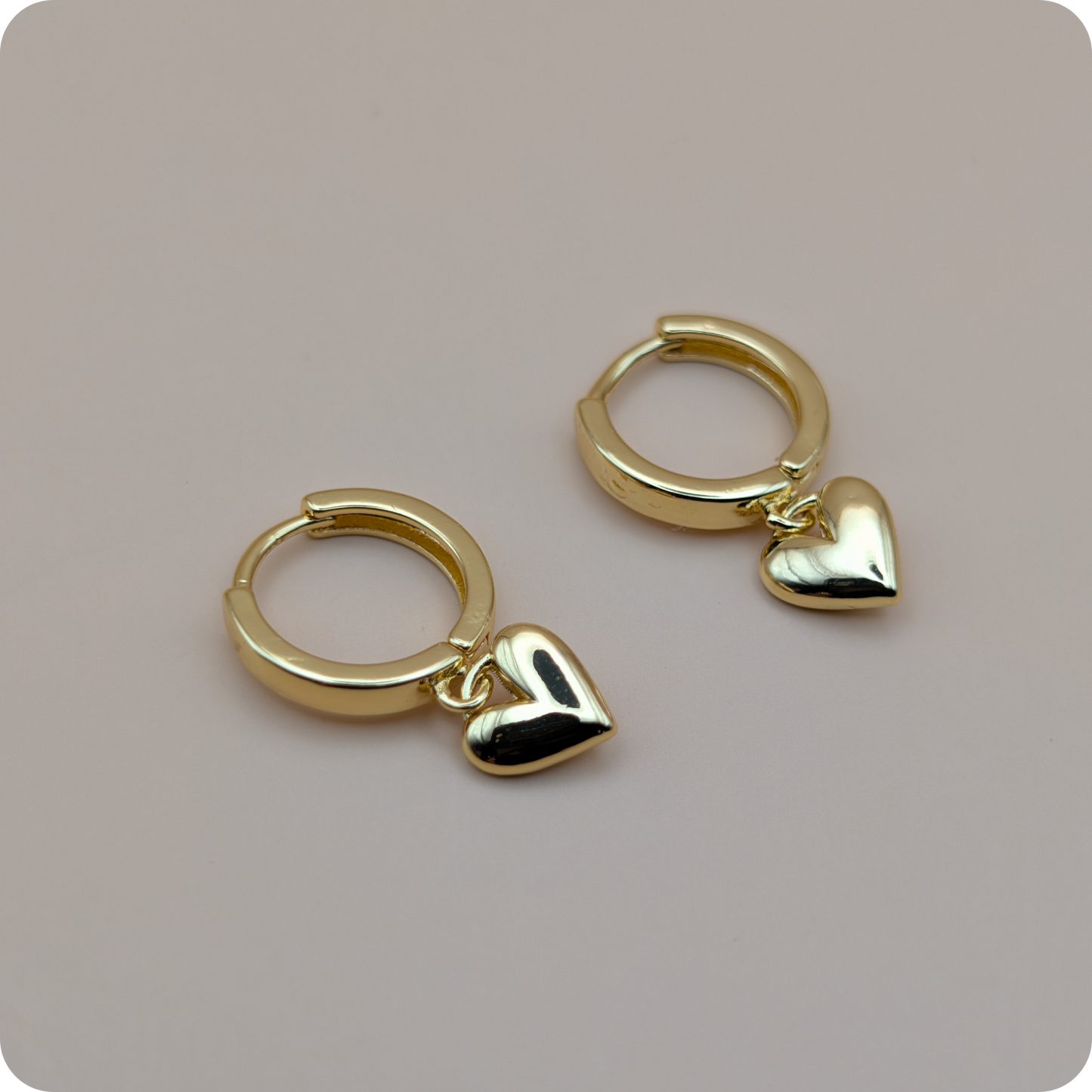 14k Gold plated hartjes oorringen