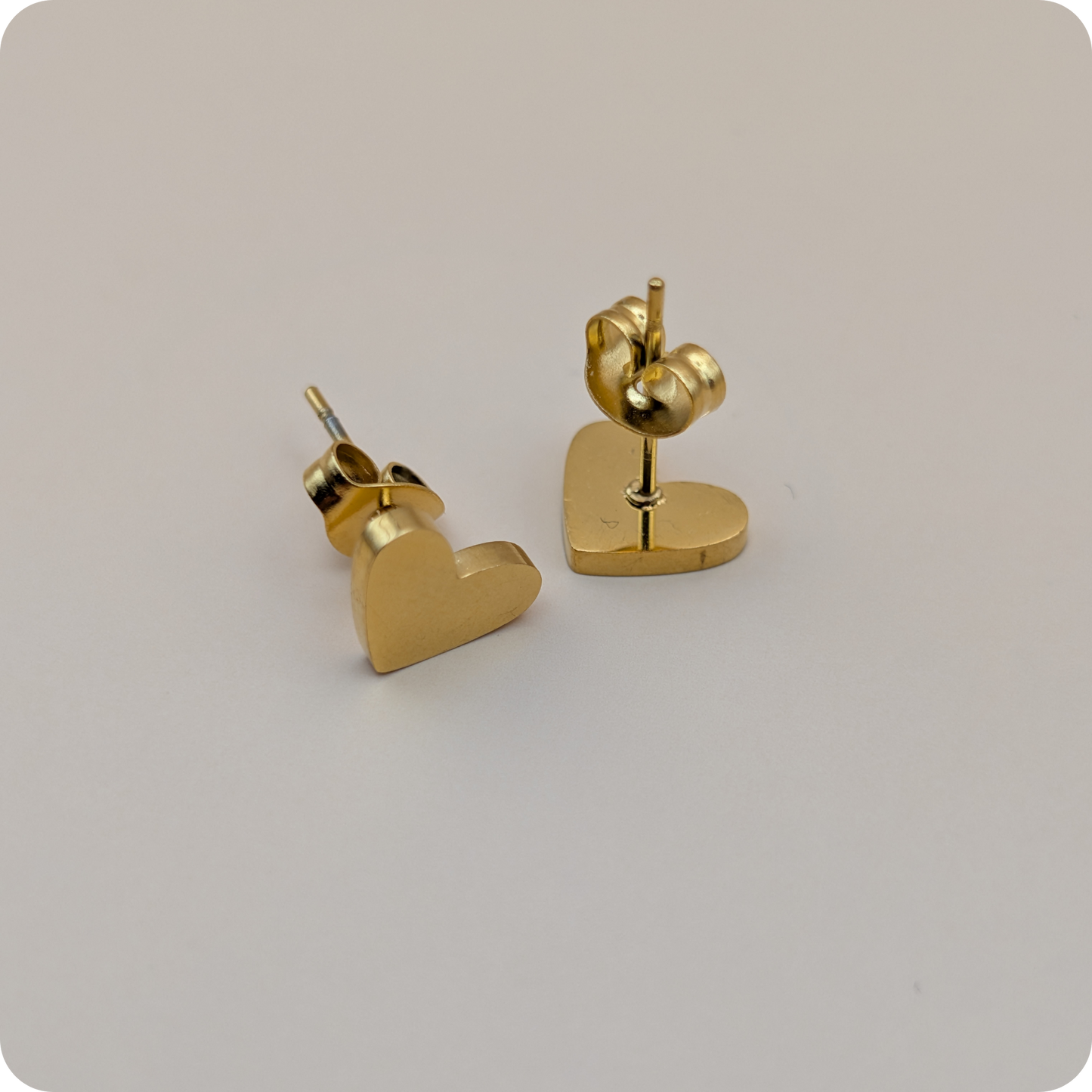 14k Gold plated hartjes oorbellen